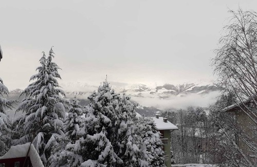 Barzio Apartamento | 6guests-skiing-mountainviews-fireplace-freeparking