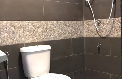 Kota Kinabalu Casa | 6KM al centro de la ciudad, casa en forma 11Pax