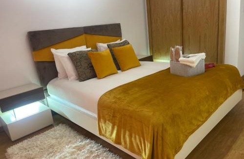 Palhais Apartamento | 6P Montijo Lux & Design Apartment