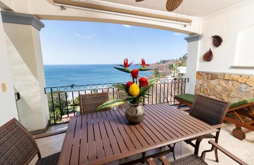Playa Flamingo Casa | 6th-Floor Ocean-View 3BD with TV in Every Room