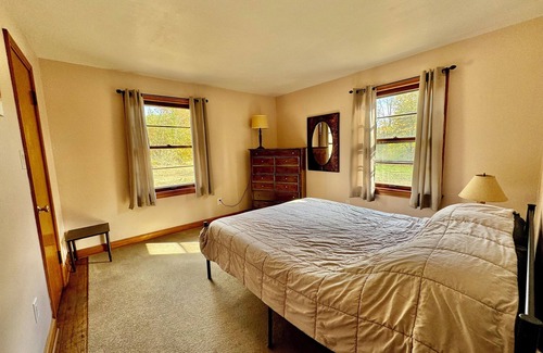 North Lima Otro | 7 acres of nature and fun!