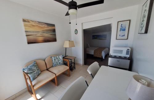 San Felipe Hotel | #7 Beach Front Private Room
