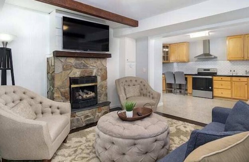 Mars Hill Apartamento | 7 Bedroom 683500 by Houzlet