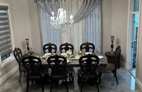 Chestermere Casa | 7 bedroom lake view house for upto 20 people
