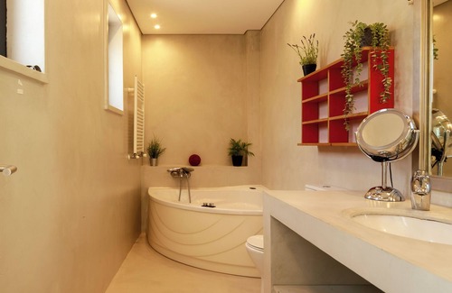 Castelo Casa | 7 Bedroom Villa With Swimming Pool in the Golf Course Resort
