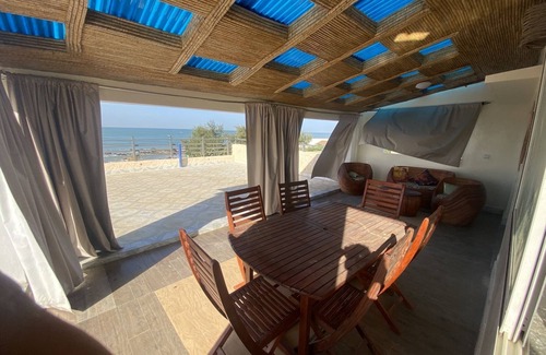 La Somone Villa | 7 bedroom villa with swimming pool 200m from the beach at Somone Senegal