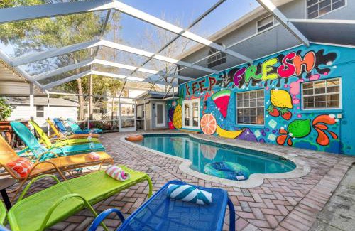 Port Tampa City Casa | 7 BR Heated Pool Game Room Theater Sleeps 25