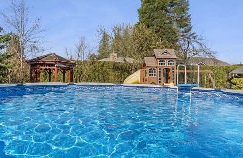 Popkum Casa | 7 BR House With Pool & Hot Tub Near Harrison