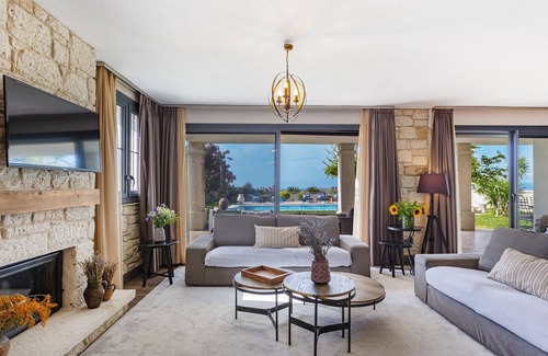 Cesme Villa | 6 BR, 9 Baths Stone Villa with Private Pool in Cesme