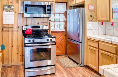 North Wawona Cabina | Cedar Lodge - ¡Obtenga su naturaleza!
