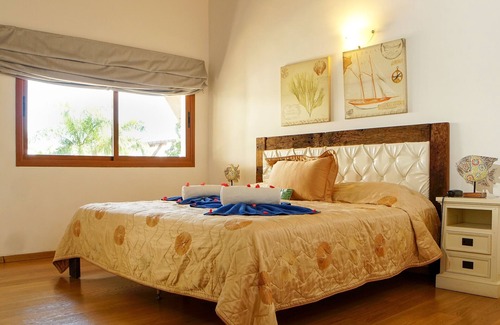 Guayacanes Apartamento | 7.Coqueto apartamento de 2habitaciones frente golf