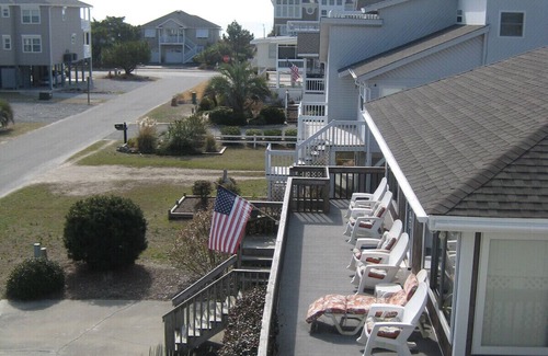 Ocean Isle Beach Cabaña | 7 Duneside Drive-Smith