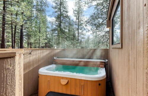 Overlook Park Casa | 7 Little Court
