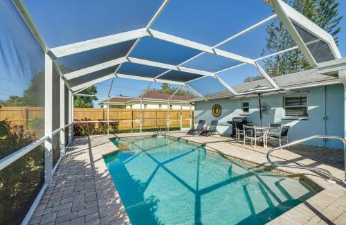 Cape Coral Casa | 7 Mi to Beaches Pet-Friendly Cape Coral Home