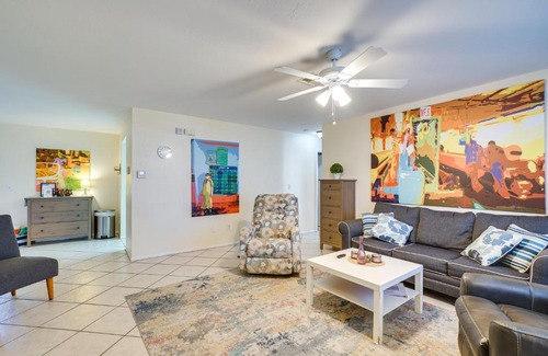 Cape Coral Casa | 7 Mi to Beaches Pet-Friendly Cape Coral Home