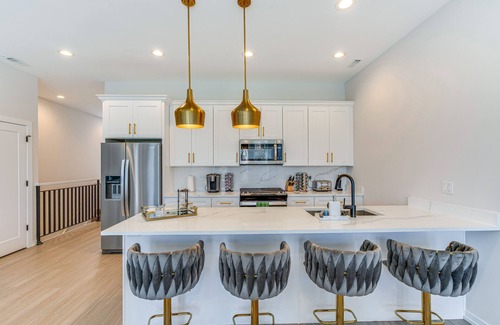 Washington Park Condominio | 7 Mi to Downtown: Luxe Chicago Condo