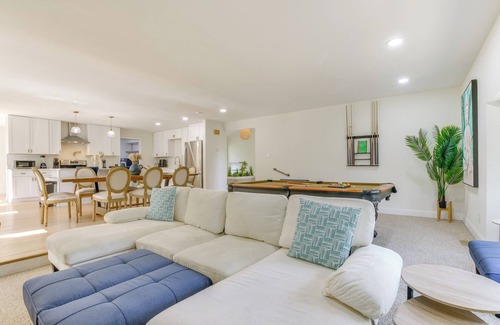 Durham Cabaña | 7 Mi to Dtwn Durham: Home w/ Hot Tub & Game Room!