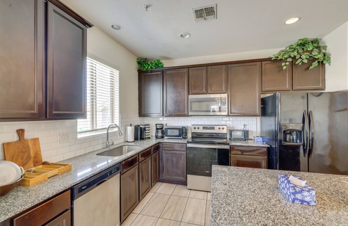 Laveen Village Casa | 7 Mi to Dtwn: Spacious Stay in Phoenix!