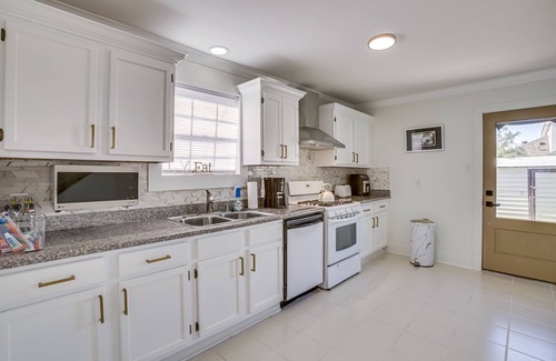 West End Casa | 7 Mi to French Quarter: Modern Home in New Orleans