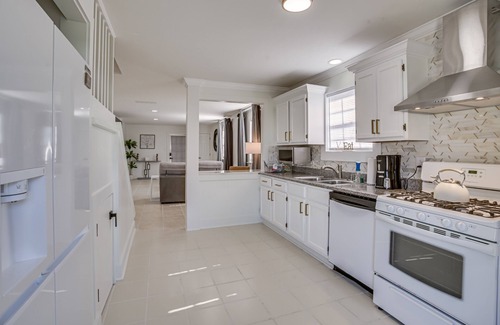 West End Casa | 7 Mi to French Quarter: Modern Home in New Orleans