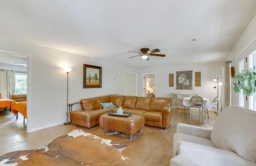 Florence Casa | 7 Mi to Tennessee River Home with Patio in Florence