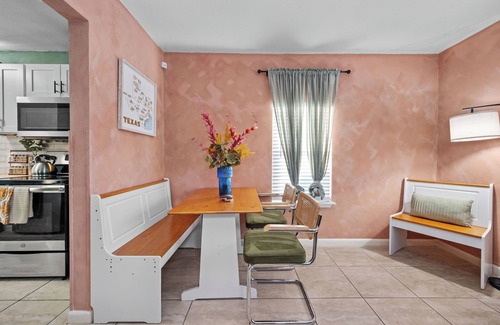 Eastside Promise Neighborhood Casa | 7 min: Riverwalk, Pearl,Frost & BAMC-Perfect for small family getaway!