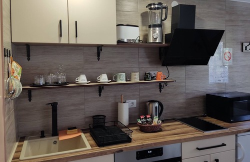 Petrovaradin Apartamento | 7 min to Petrovaradin fortress & city center, optical internet & tv, nice & cozy