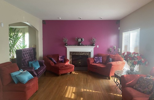 St. Louis Casa | 7 minutes to the STL ZOO. Cozy 3 bedroom home with loft area