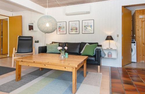 Grenaa Casa | 7 person holiday home in Grenaa