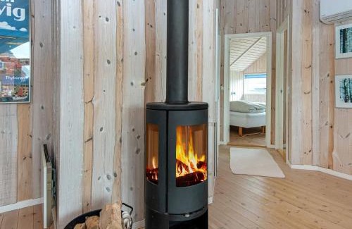 Vrist Strand Casa | 7 person holiday home in Harboøre-By Traum