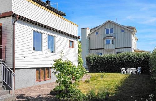 Skaerhamn Casa | 7 person holiday home in SKÄRHAMN
