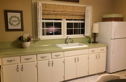 Weaverville Casa | Cottage en Rabbit Hollow En 7 Minutos acres privados de Asheville NC Mascotas / Wifi