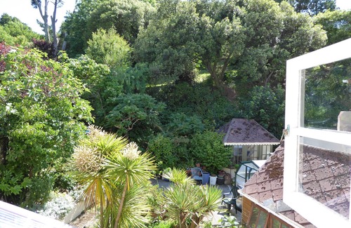 Portreath Apartamento | a7 ~ A corta distancia de Portreath Beach ~ Pubs y tiendas ~ FAB POOL + HOTUB + JARDIN + BBQ + WIFI