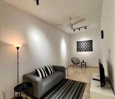 Kuala Berang Casa | 7 STAY#2 - 1 Room for 3 Pax at Kuala Berang -Best Travelers Stay