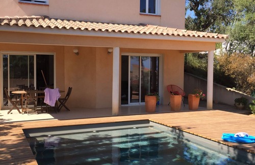 Pinarellu Villa | 700 metros de las playas y sobre todo el bosque de pinos, uno de los mejores