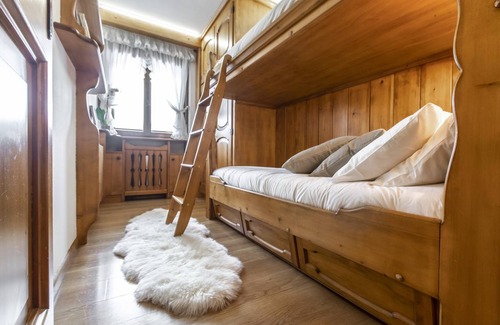 Cortina d'Ampezzo Historic Centre Apartamento | 70 m² Apartamento ∙ 2 habitaciones ∙ 6 huéspedes