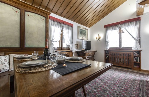 Cortina d'Ampezzo Historic Centre Apartamento | 70 m² Apartamento ∙ 2 habitaciones ∙ 6 huéspedes