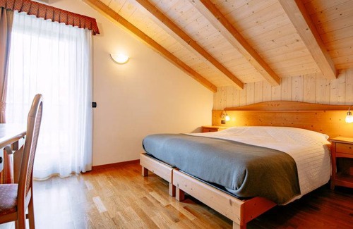 Ronzone Apartamento | 70 m² Apartamento ∙ 2 habitaciones ∙ 4 personas
