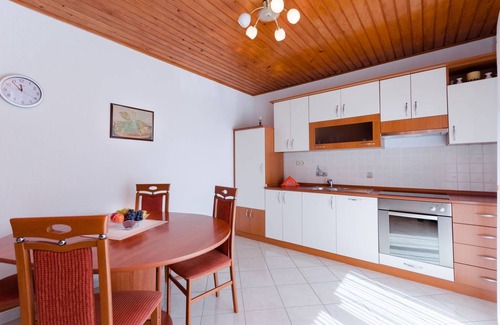 Povile Apartamento | 70 m² Apartamento ∙ 2 habitaciones ∙ 5 huéspedes