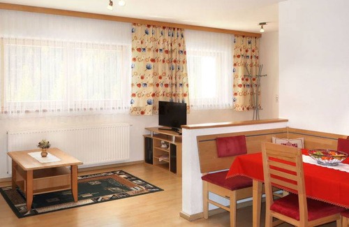 Spiss Apartamento | 70 m² Apartamento ∙ 2 habitaciones ∙ 6 personas