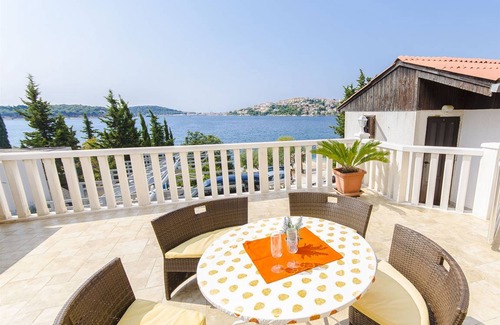 Rogoznica Apartamento | 70 m² Apartamento ∙ 2 habitaciones ∙ 6 huéspedes