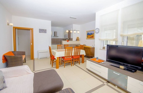 Rogoznica Apartamento | 70 m² Apartamento ∙ 2 habitaciones ∙ 6 huéspedes