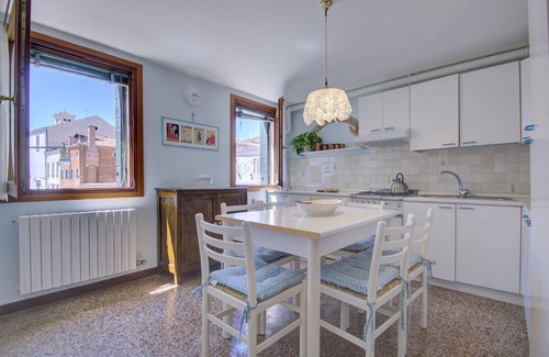 Dorsoduro Apartamento | 70 m² Apartamento ∙ 2 habitaciones ∙ 3 personas