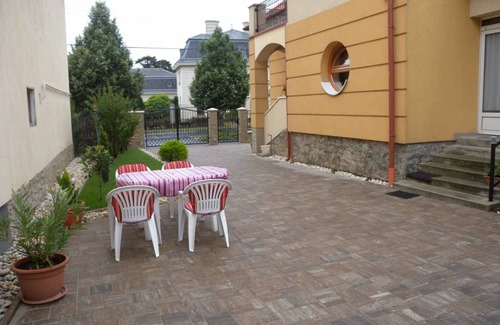 Keszthely Apartamento | 70 m² Apartamento ∙ 3 habitaciones ∙ 5 personas
