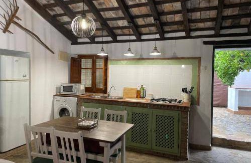 Jimena de la Frontera Casa | 70 m² Casa ∙ 2 habitaciones ∙ 6 huéspedes