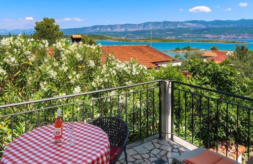 Klimno Casa | 70 m² House ∙ 2 bedrooms ∙ 6 guests