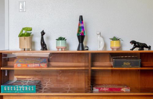 Traverse City Apartamento | 70's Vibe Beach Downtown AC Nightlife