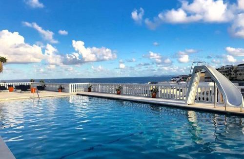 Oyster Pond Apartamento | 702 w/a view at Princess Heights
