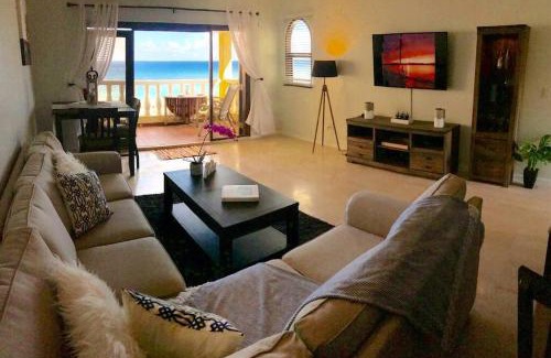 Oyster Pond Apartamento | 702 w/a view at Princess Heights