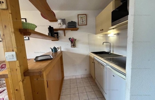 Vallandry Apartamento | 240m del centro estación, 1.o piso, balcón, tv, local para esquís, 45m², Peisey-Vallandry